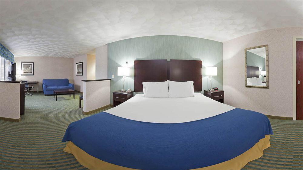 Holiday Inn Express & Suites Smithfield - Providence By Ihg Zewnętrze zdjęcie