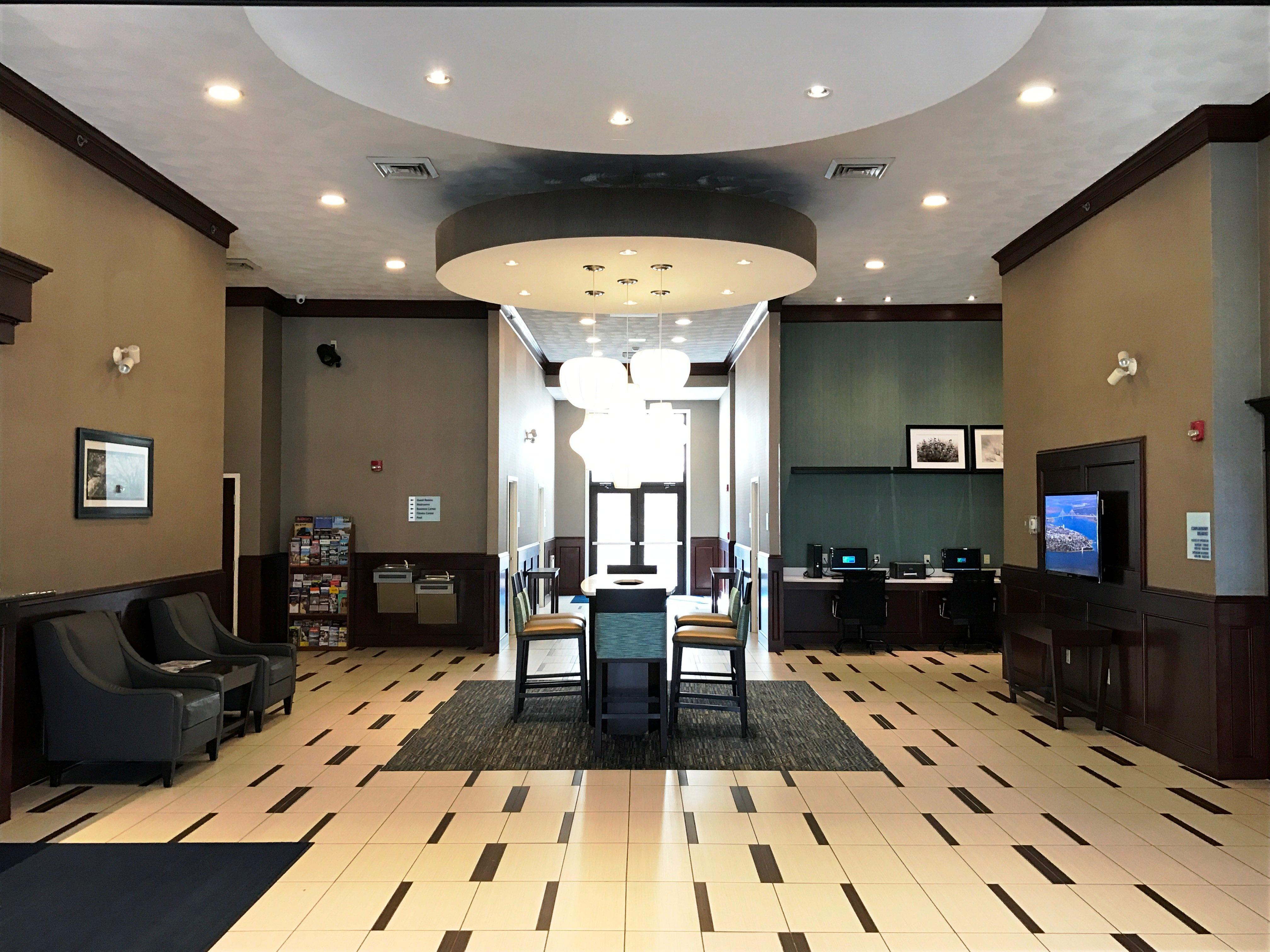 Holiday Inn Express & Suites Smithfield - Providence By Ihg Zewnętrze zdjęcie