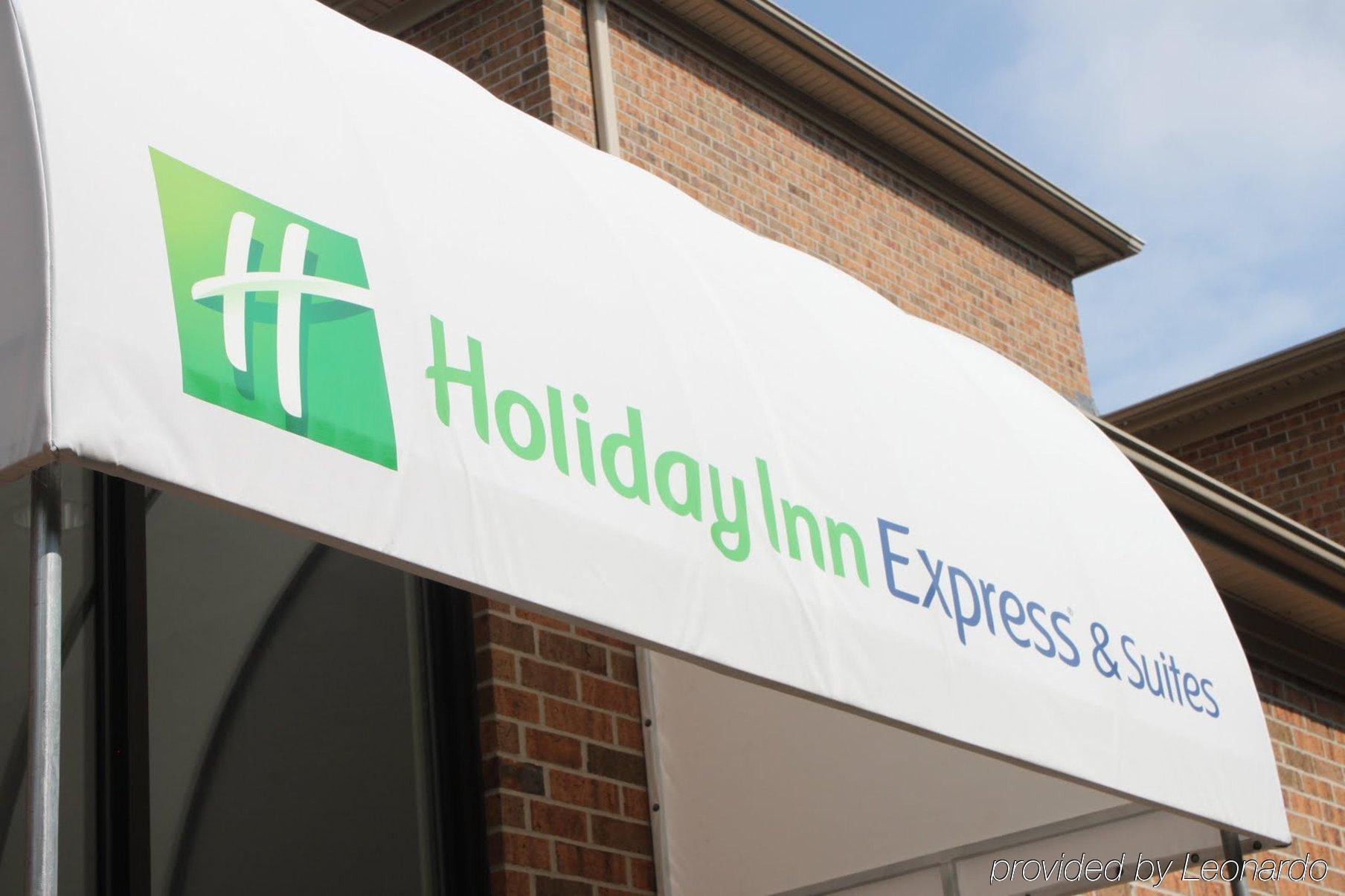 Holiday Inn Express & Suites Smithfield - Providence By Ihg Zewnętrze zdjęcie